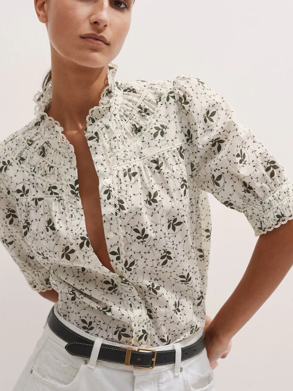 ME + EM Cream Cotton Swirling Leaf Print Top Sz 10